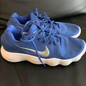 Nike Hyperdunk Men’s basketball shoe Size 12.